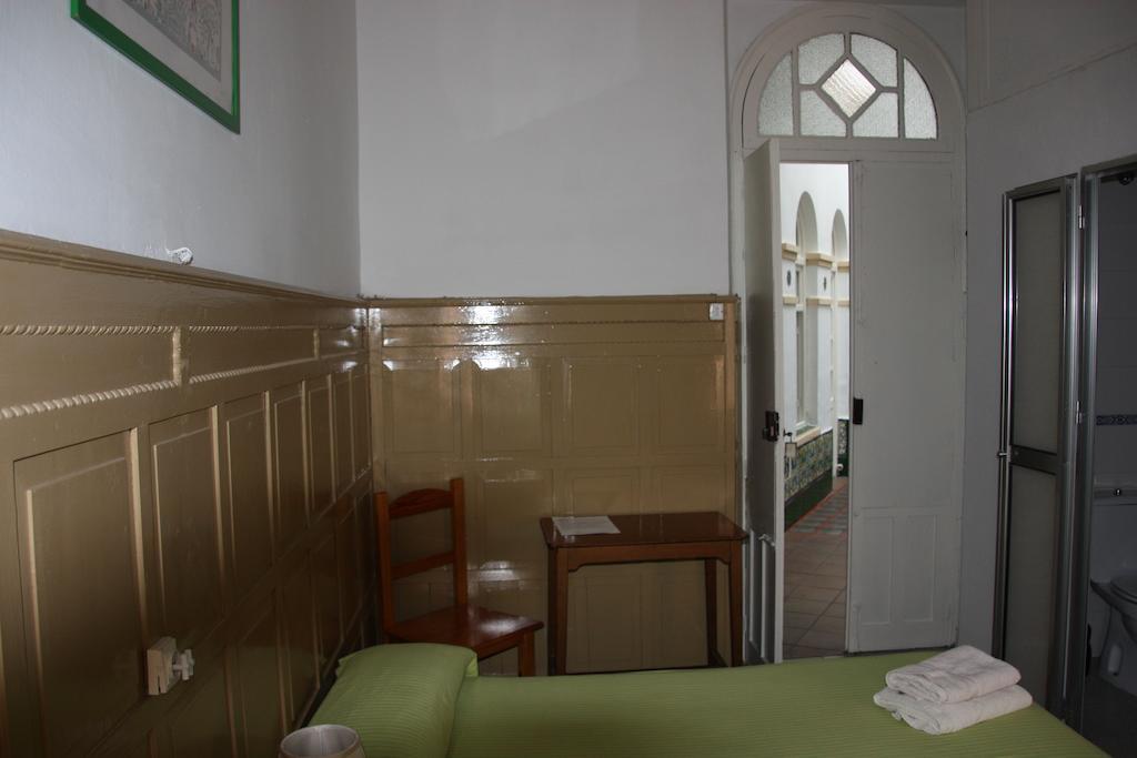 Hostal Union Campana Seville Exterior photo